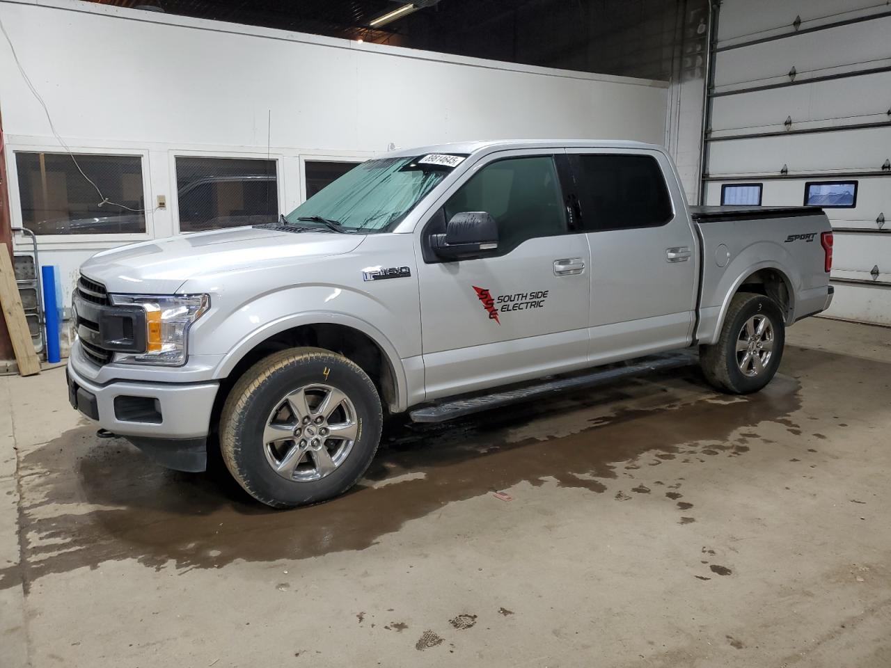 FORD F-150 SUPERCREW