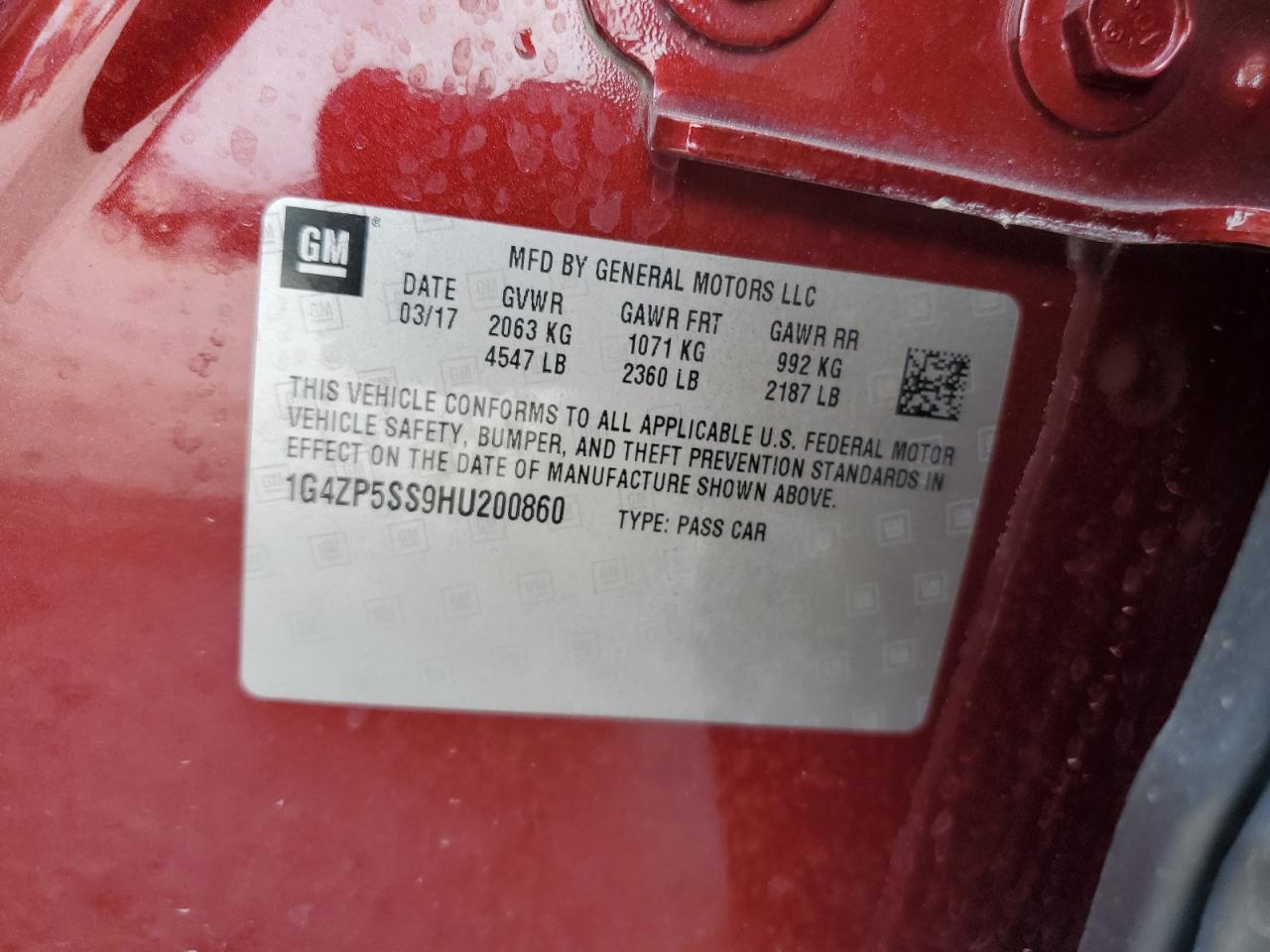 BUICK LACROSSE ESSENCE