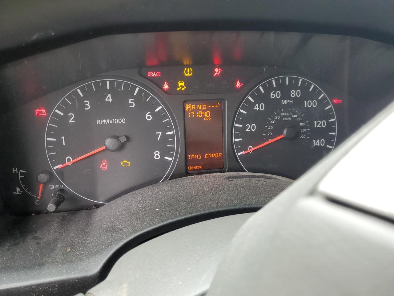 NISSAN NV2500 2500 S