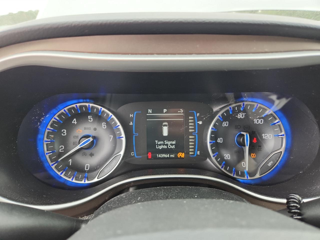 CHRYSLER PACIFICA TOURING L