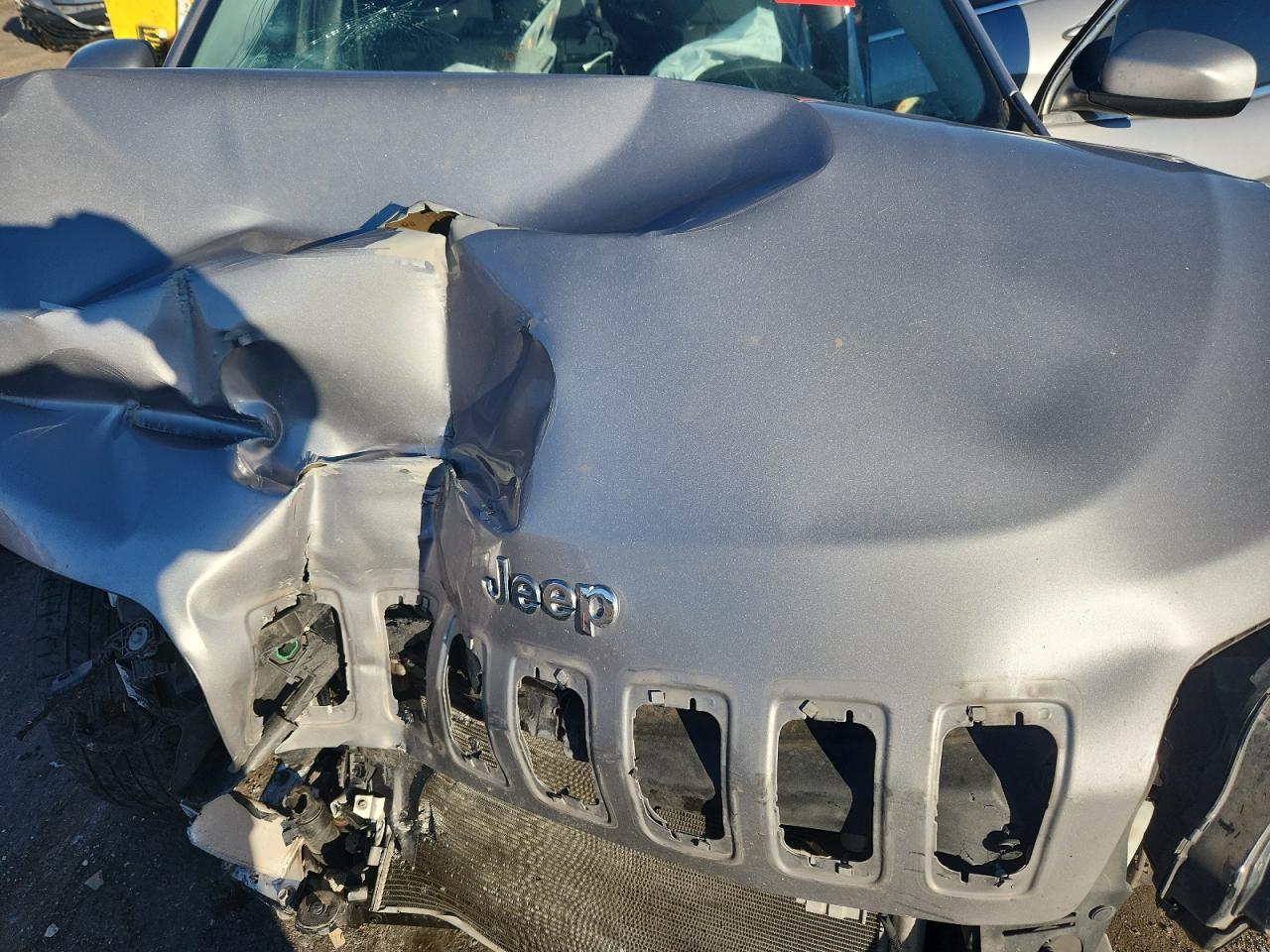 JEEP GRAND CHEROKEE LATITUDE