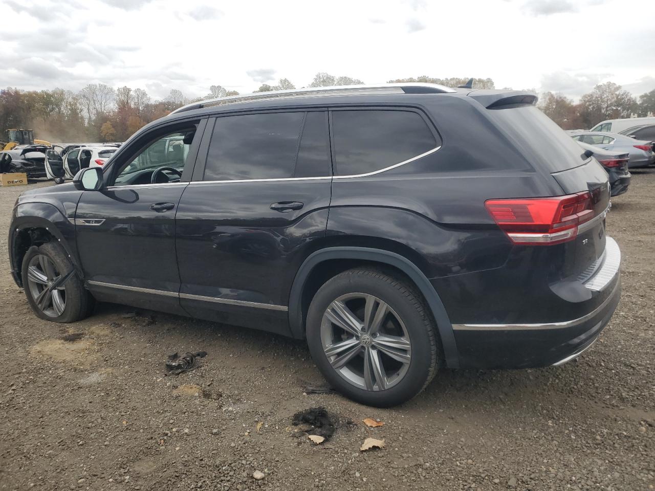 VOLKSWAGEN ATLAS SE