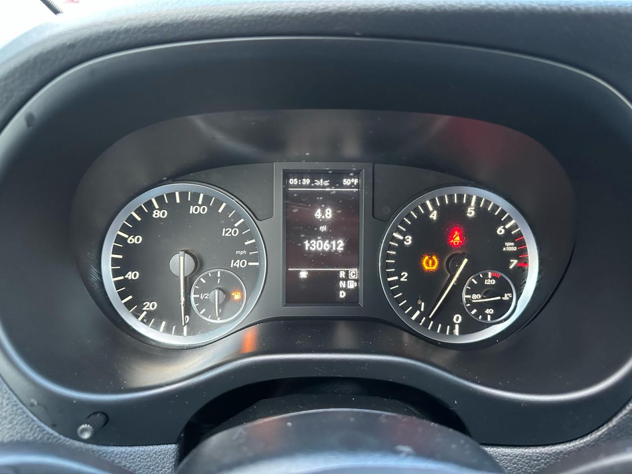 MERCEDES-BENZ METRIS