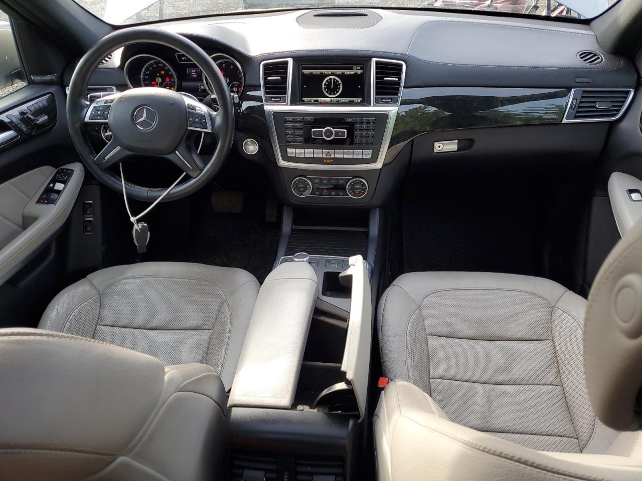 MERCEDES-BENZ GL-CLASS 550 4MATIC