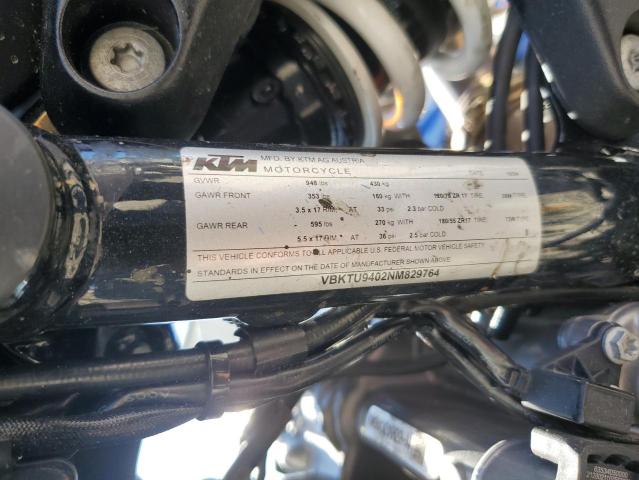 2022 KTM 890 DUKE R VBKTU9402NM829764