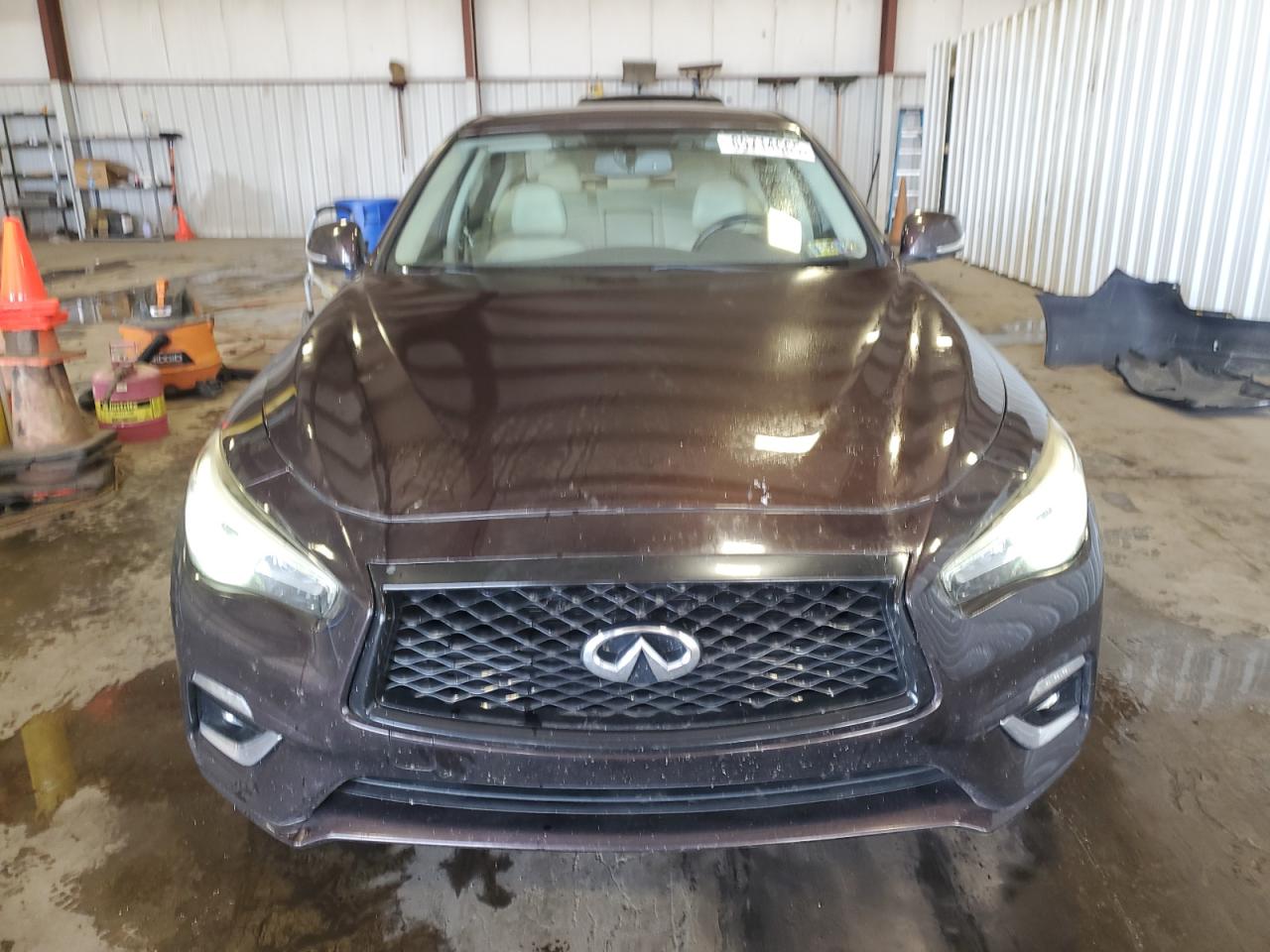 INFINITI Q50 LUXE