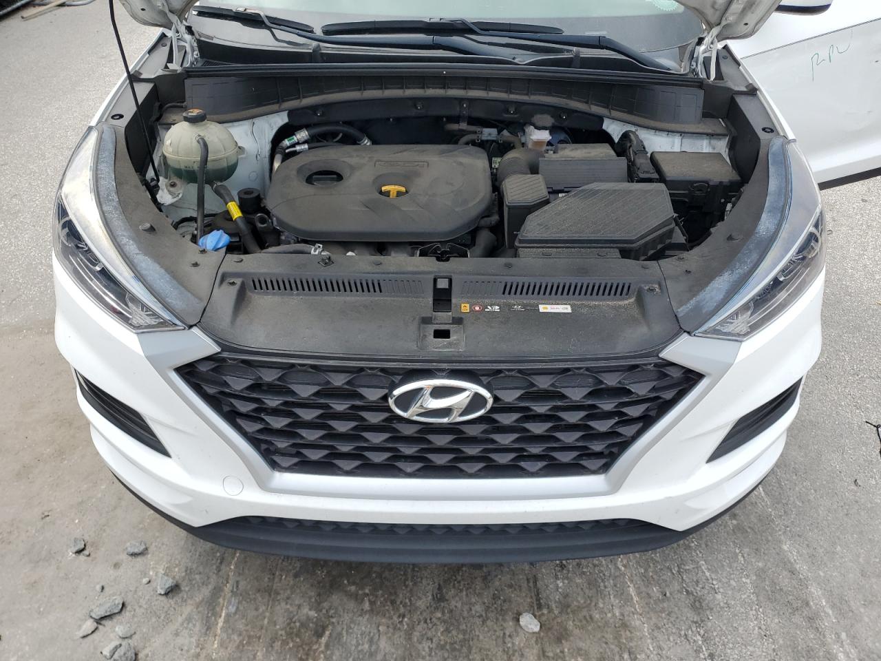 HYUNDAI TUCSON SE