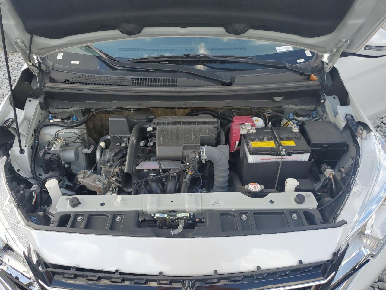 MITSUBISHI MIRAGE G4 SE