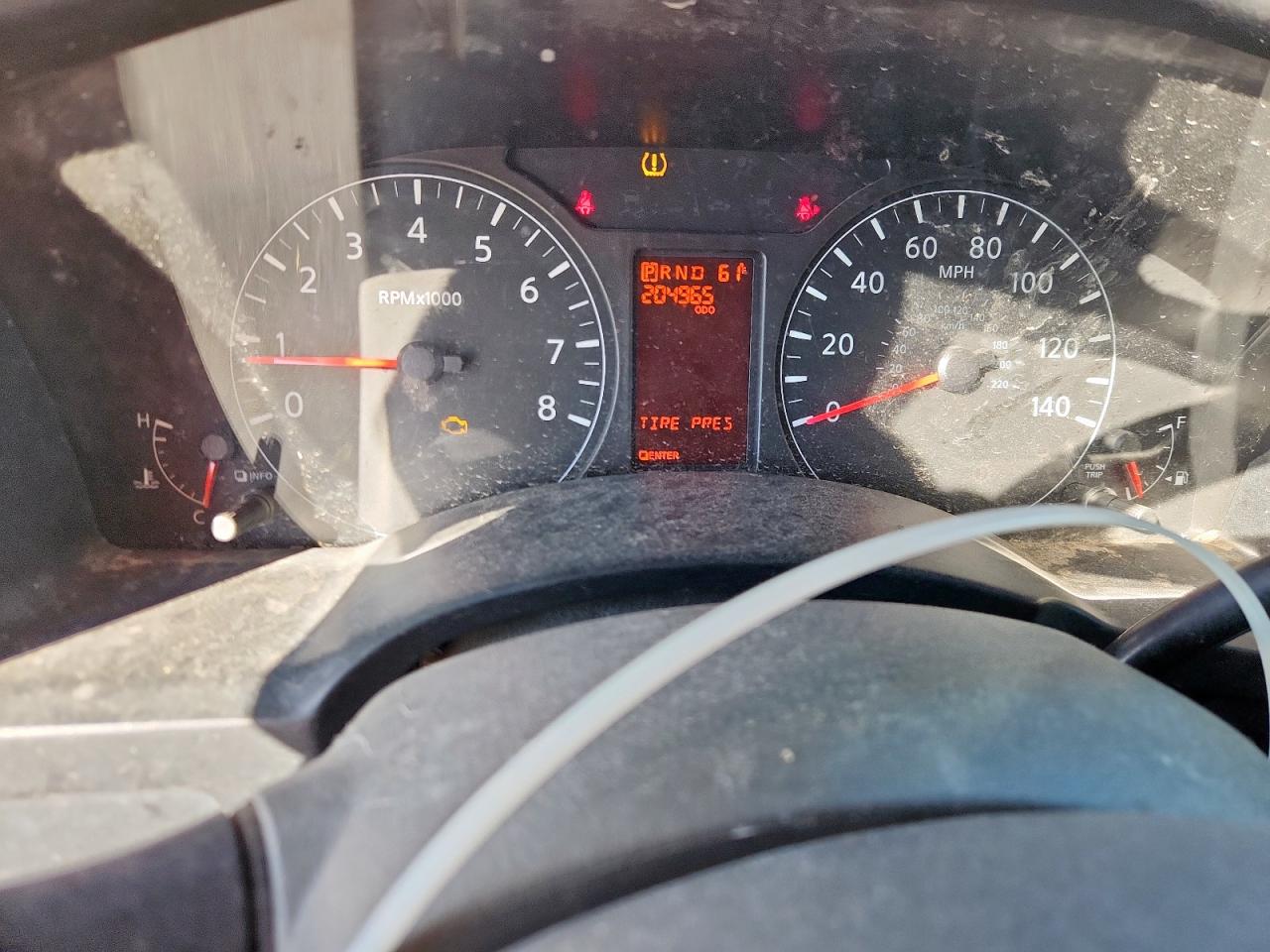 NISSAN NV2500 2500 S