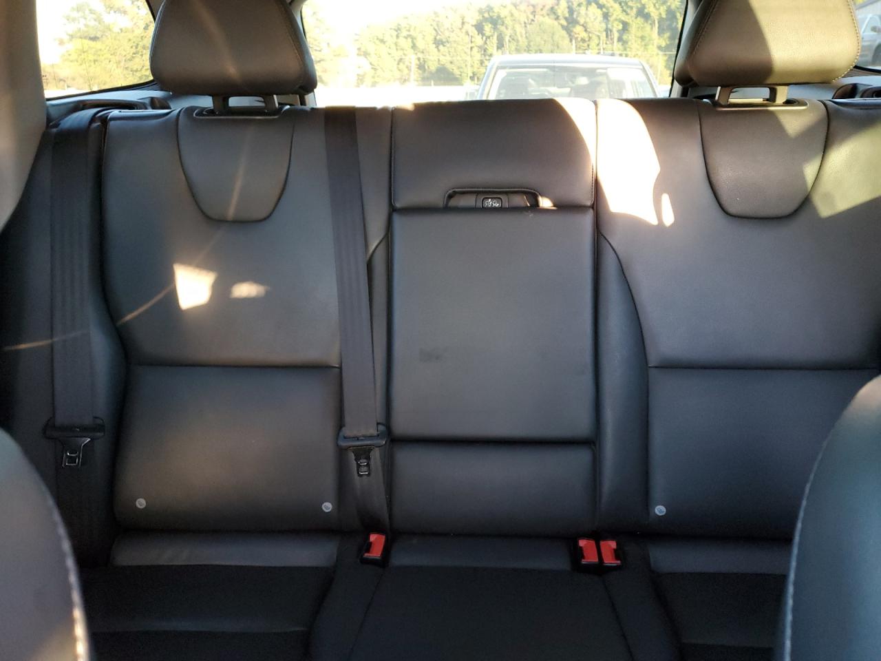 VOLVO XC60 T5 PLATINUM