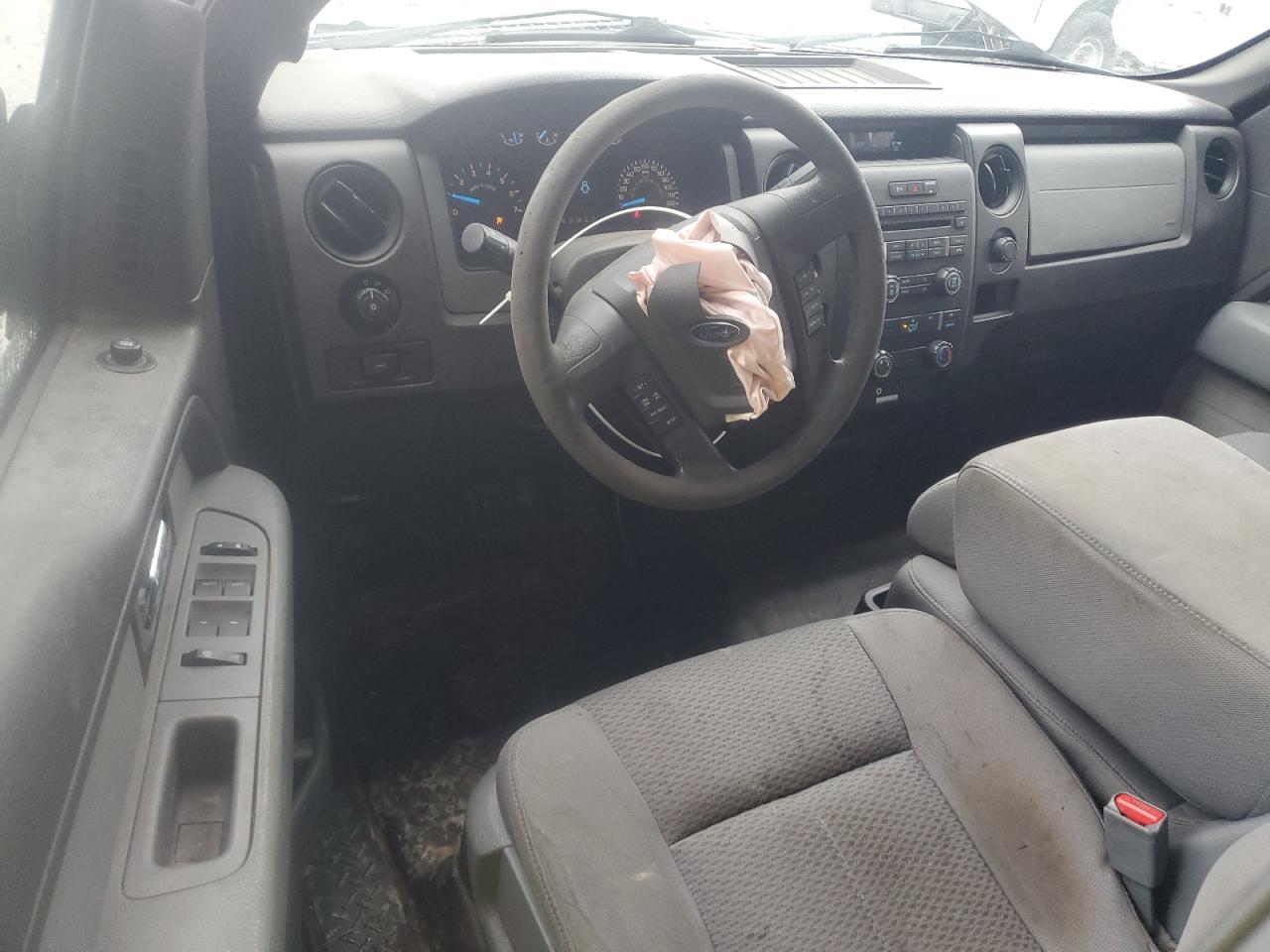 FORD F-150 SUPER CAB