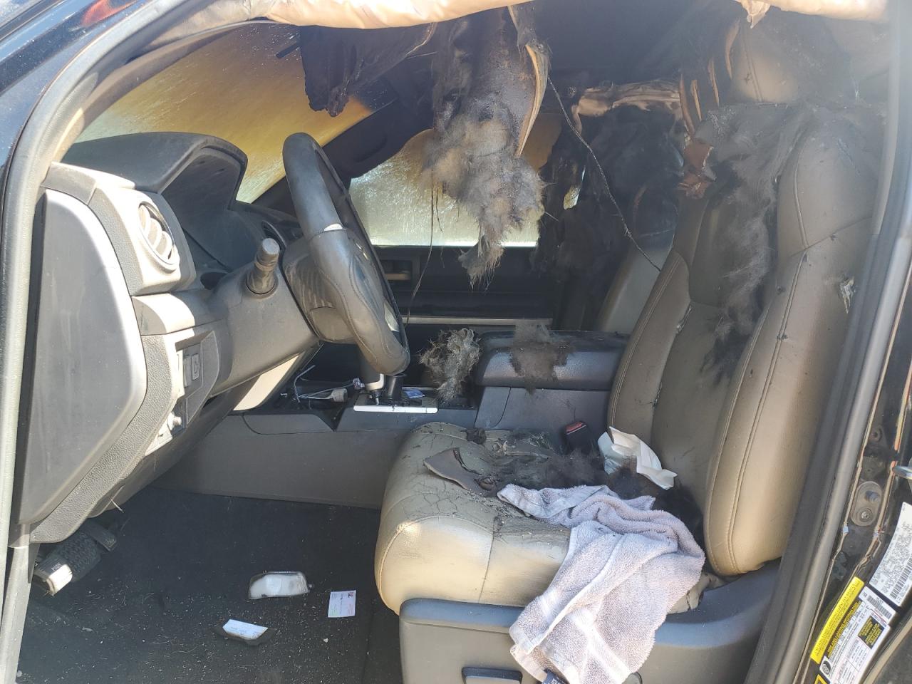 TOYOTA TUNDRA DOUBLE CAB SR