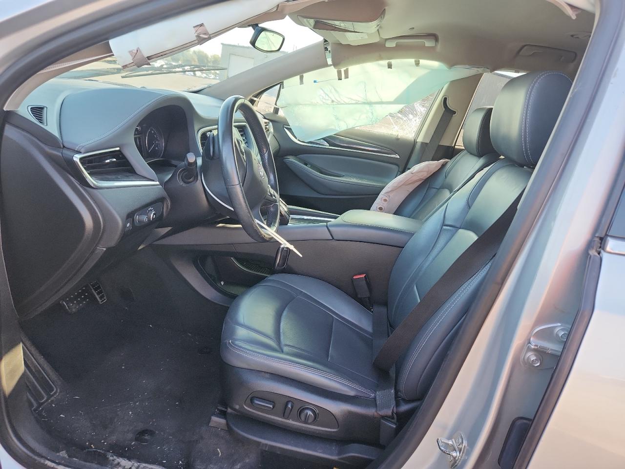 BUICK ENCLAVE ESSENCE