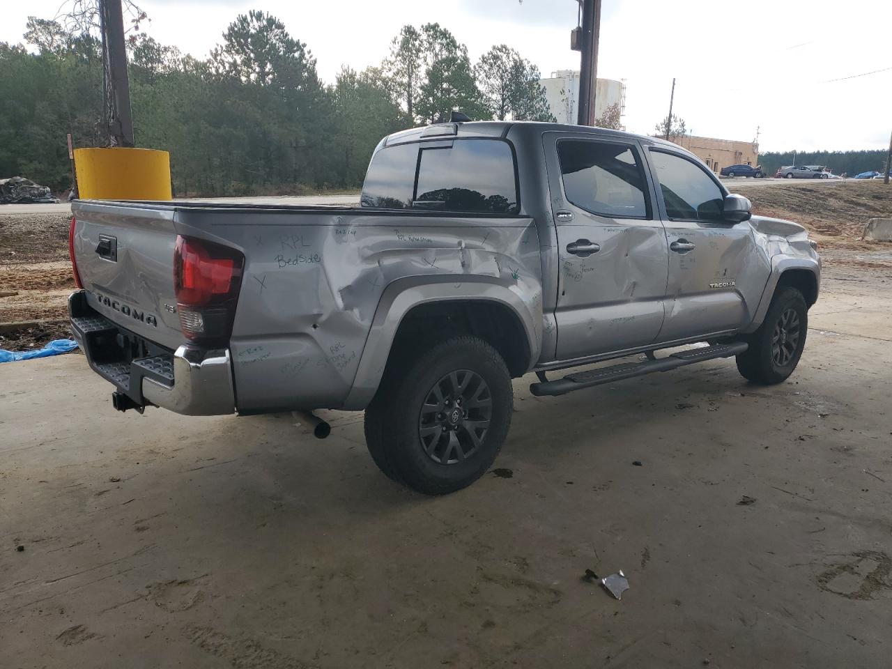 TOYOTA TACOMA DOUBLE CAB