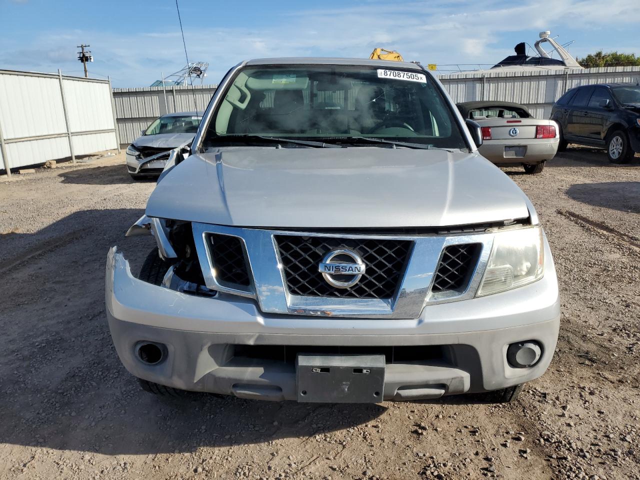 NISSAN FRONTIER S