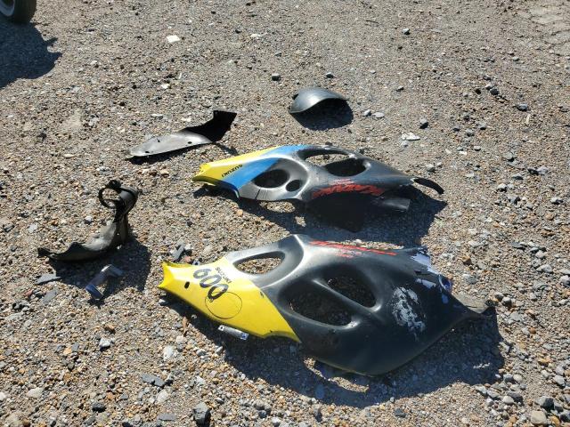 2004 SUZUKI GSX JS1GN79A342100103