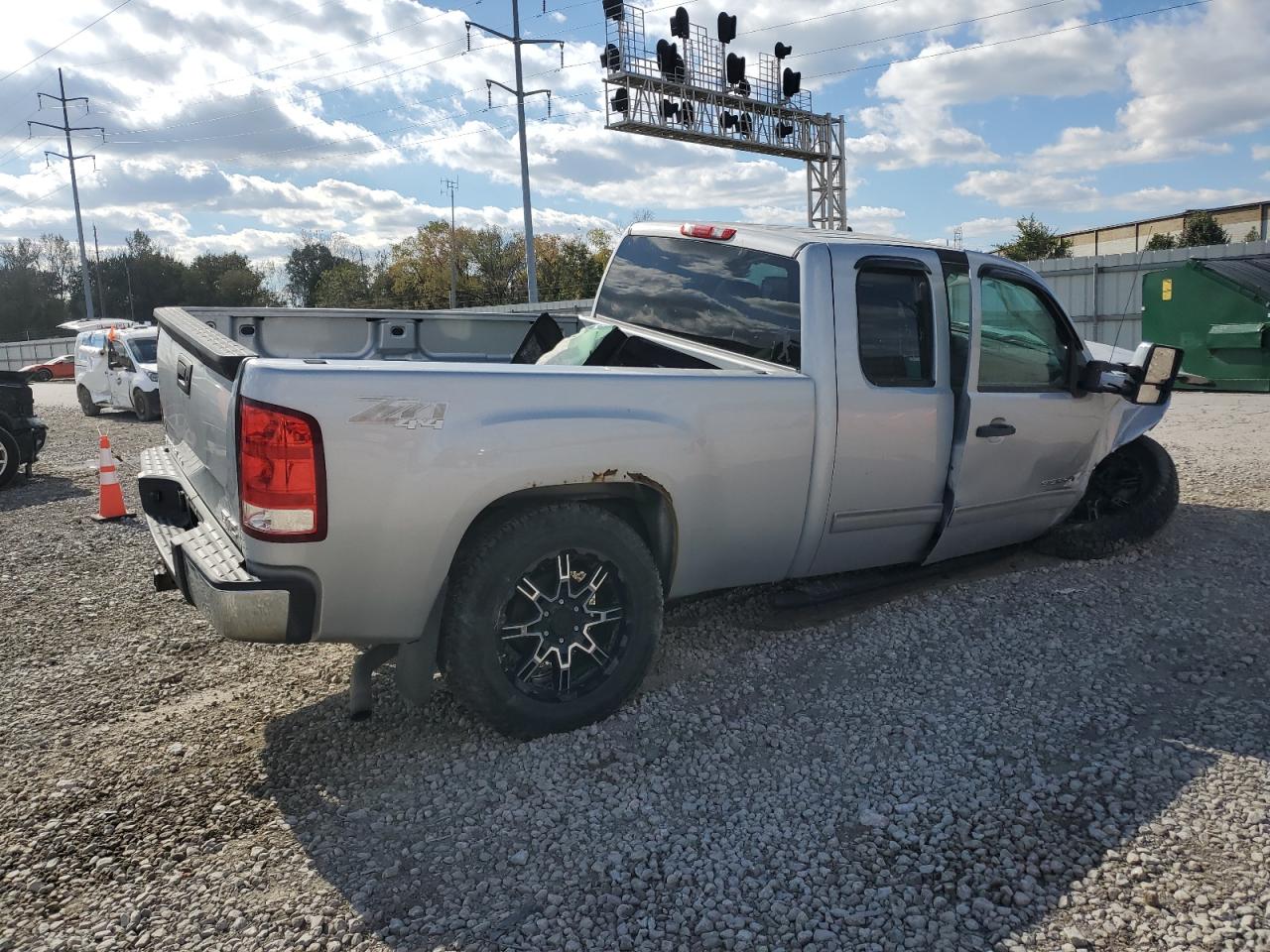 GMC SIERRA K1500 SLE