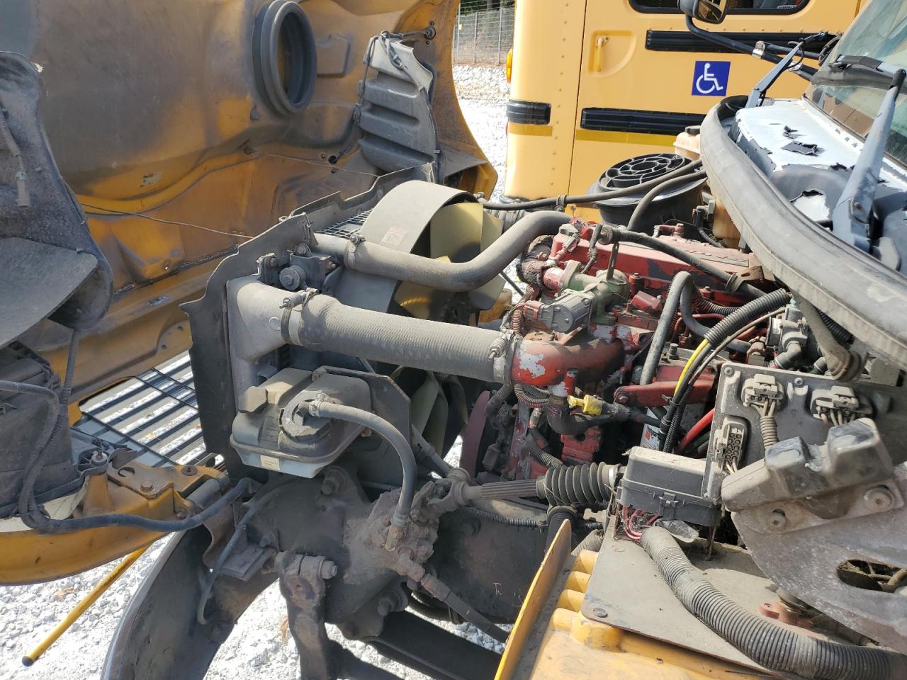 Lot #3273801371 2012 THOMAS SAF-T-LINER C2