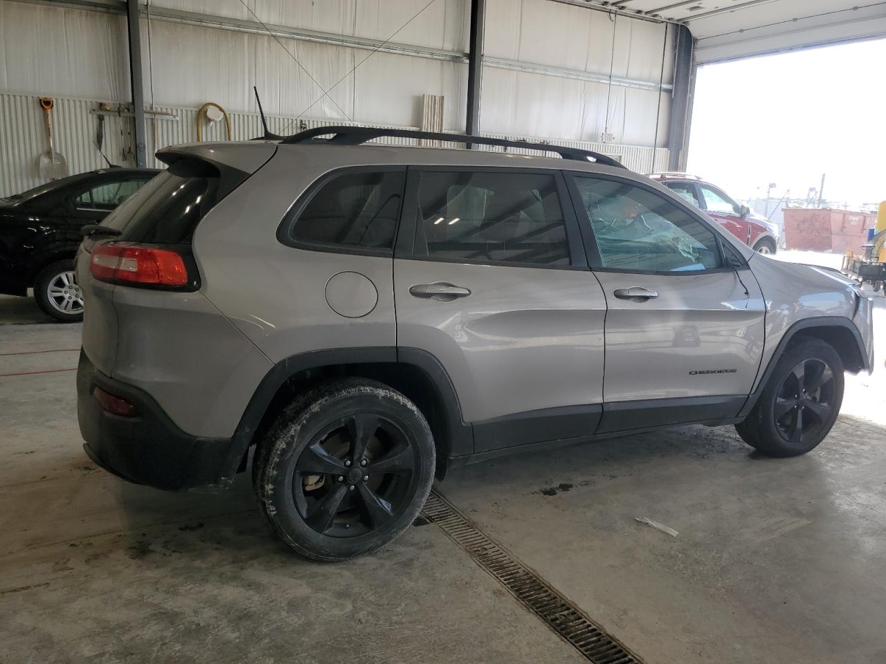 JEEP GRAND CHEROKEE LATITUDE
