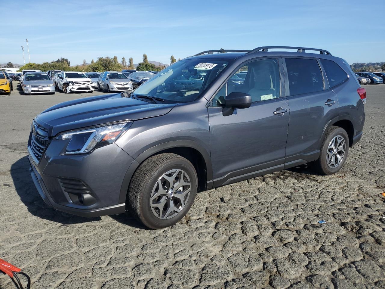 SUBARU FORESTER PREMIUM