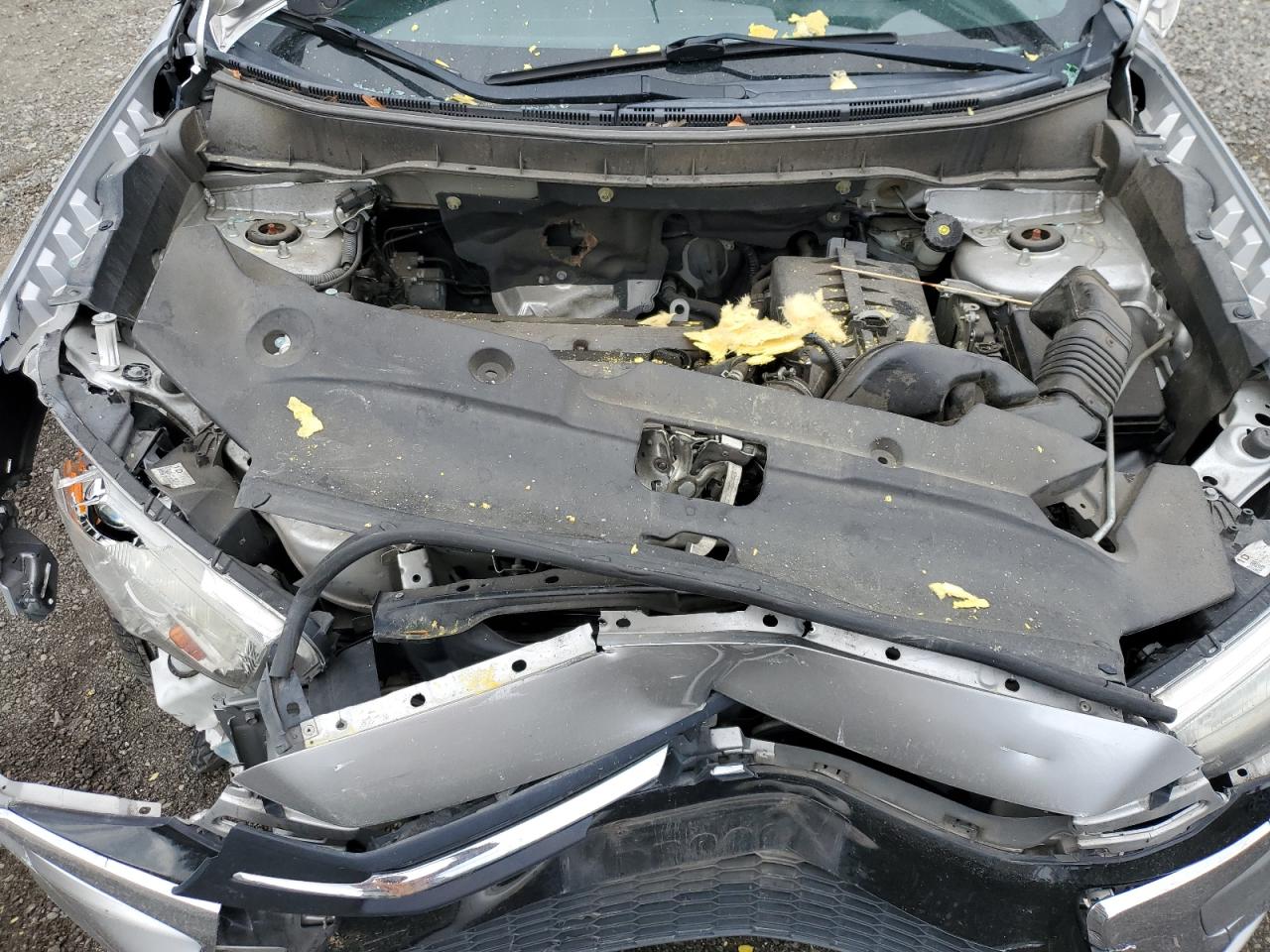 MITSUBISHI OUTLANDER ES