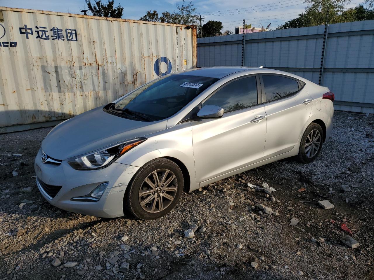 HYUNDAI ELANTRA SE