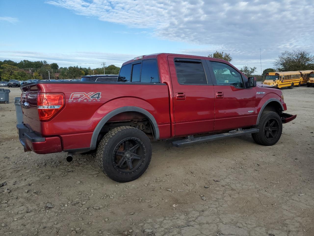 FORD F-150 SUPERCREW