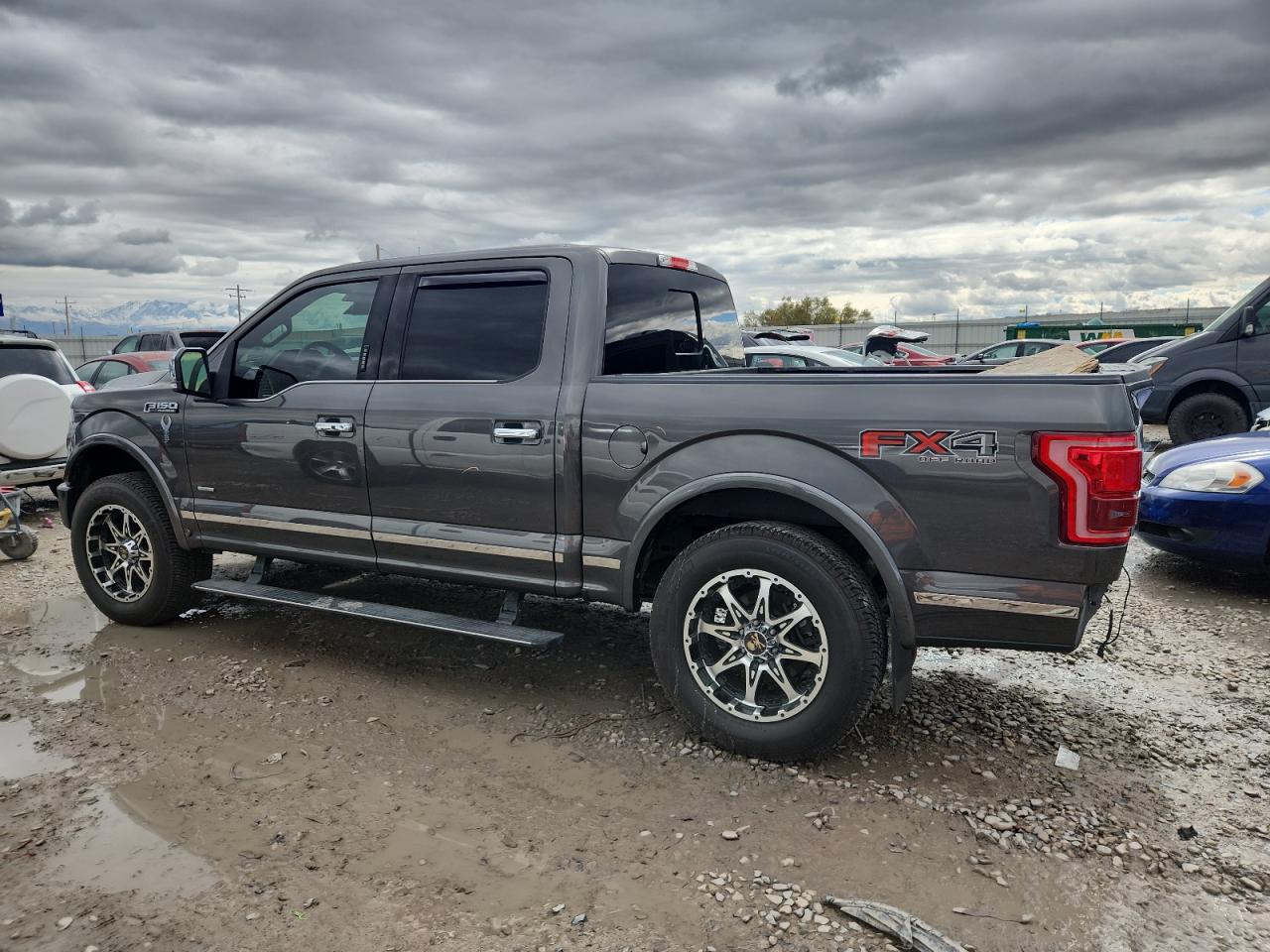 FORD F-150 SUPERCREW