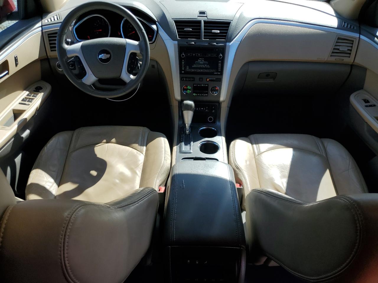 CHEVROLET TRAVERSE LT