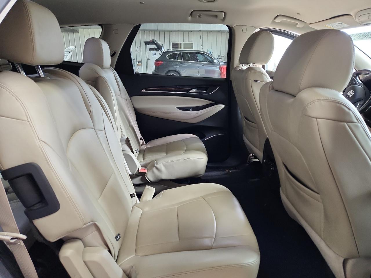 BUICK ENCLAVE ESSENCE