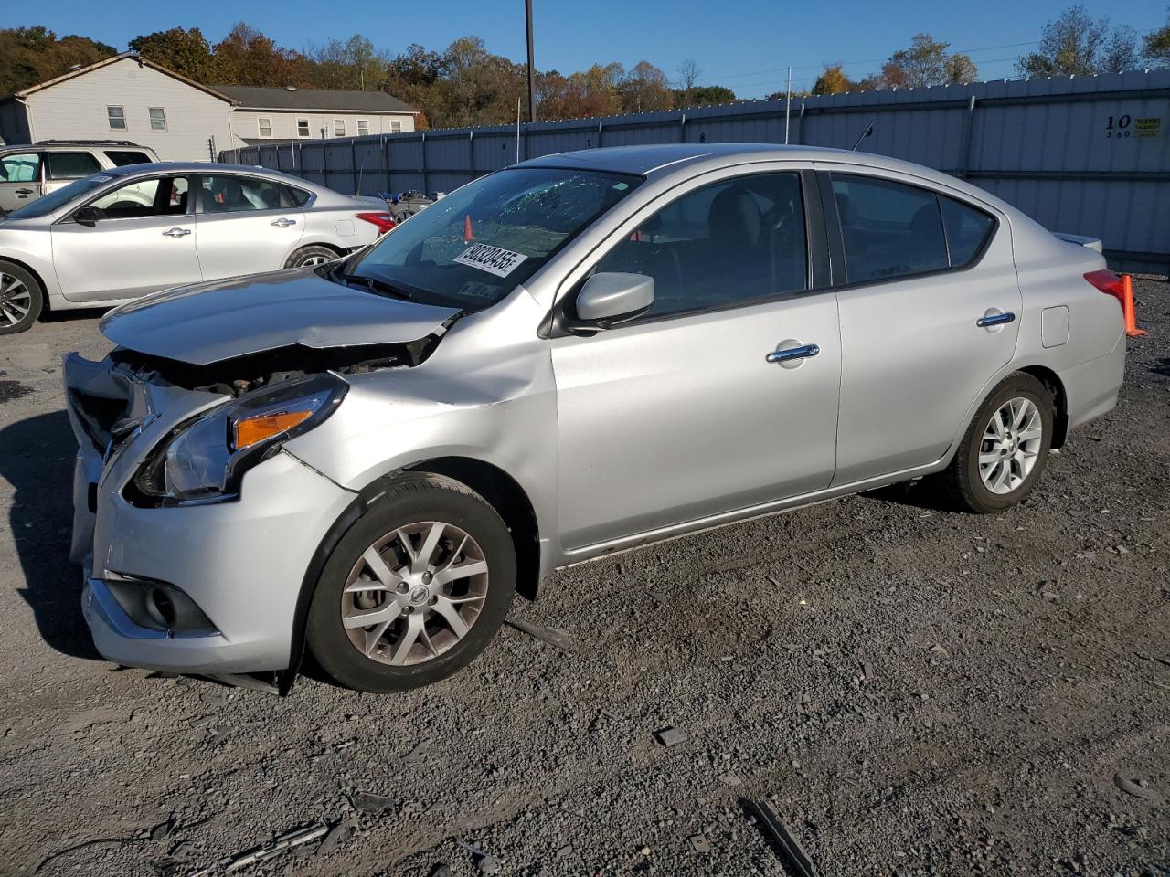 NISSAN VERSA S