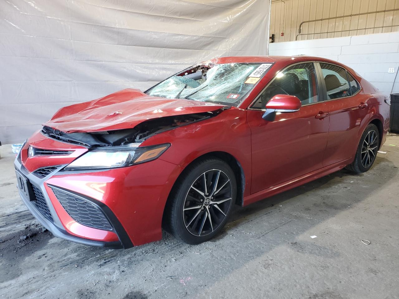 TOYOTA CAMRY SE