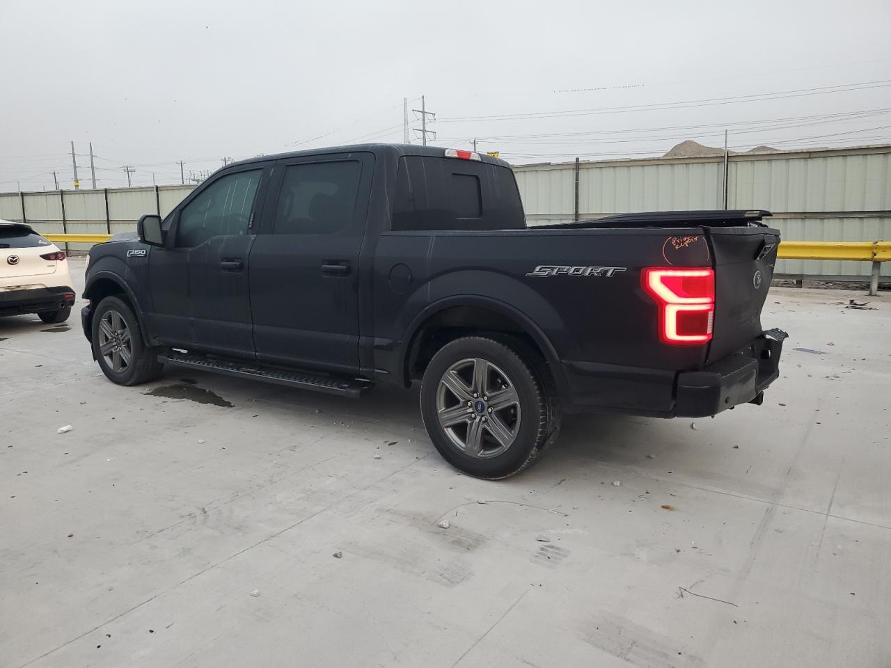 FORD F-150 SUPERCREW