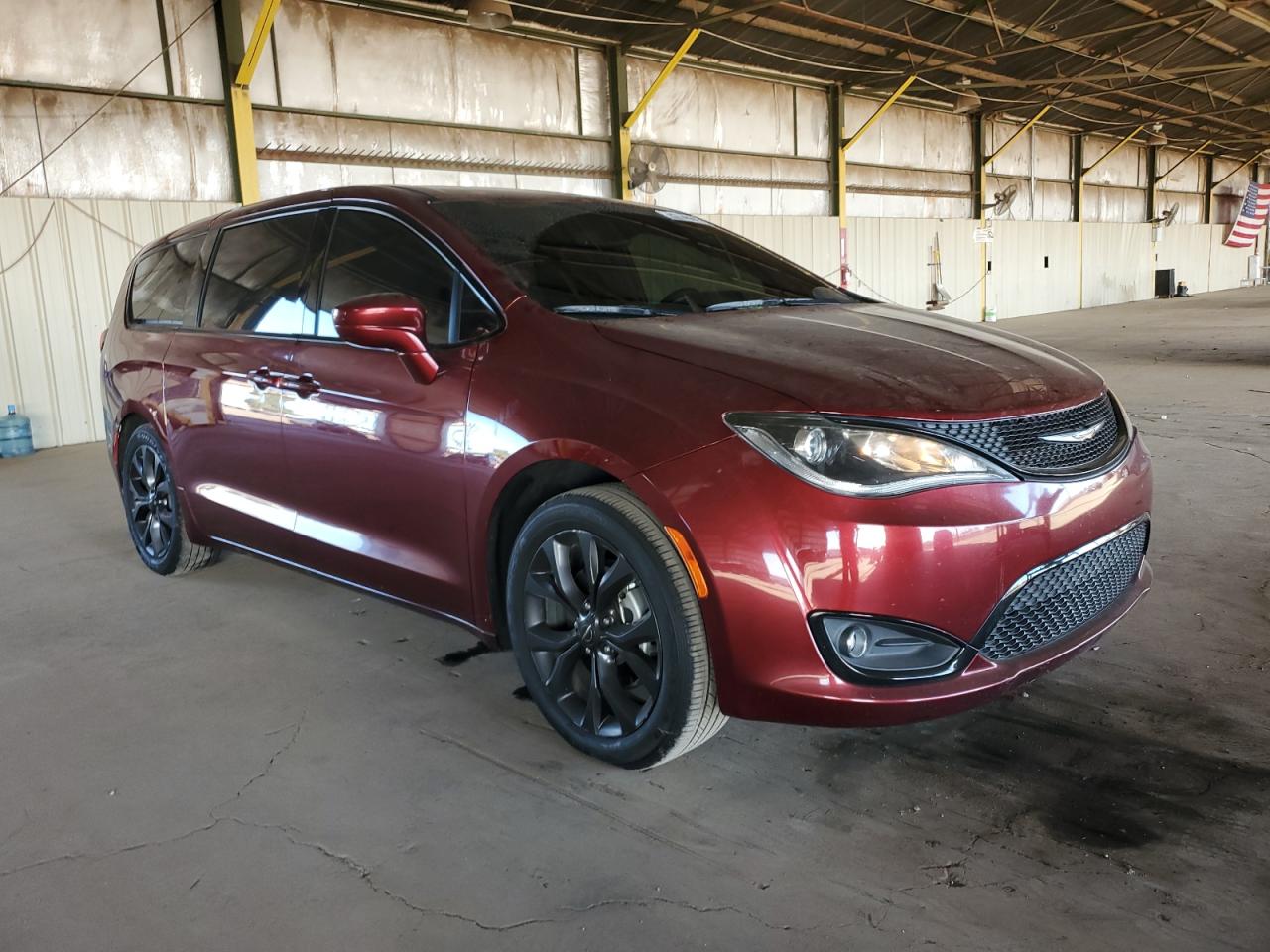 CHRYSLER PACIFICA TOURING