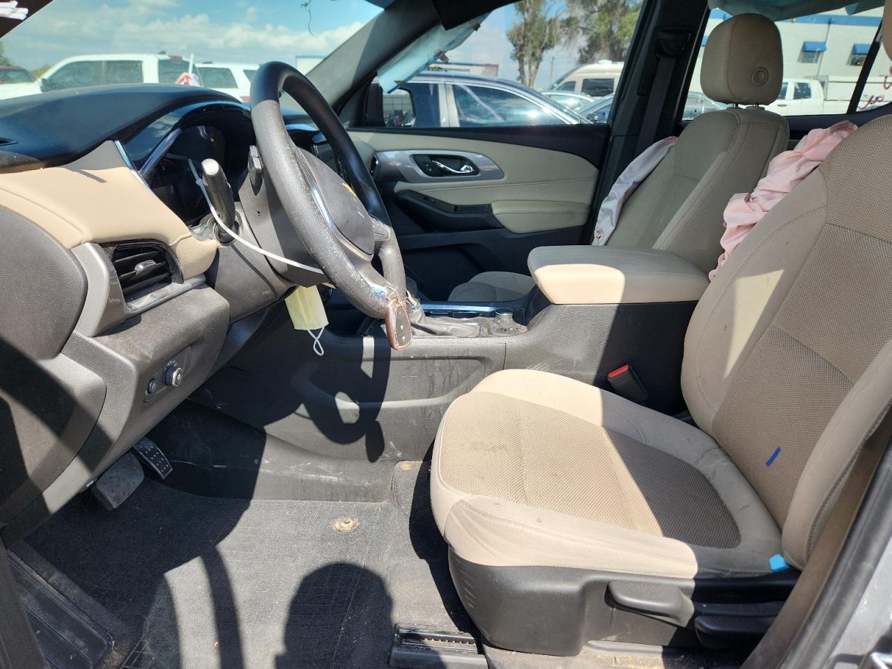 CHEVROLET TRAVERSE LS