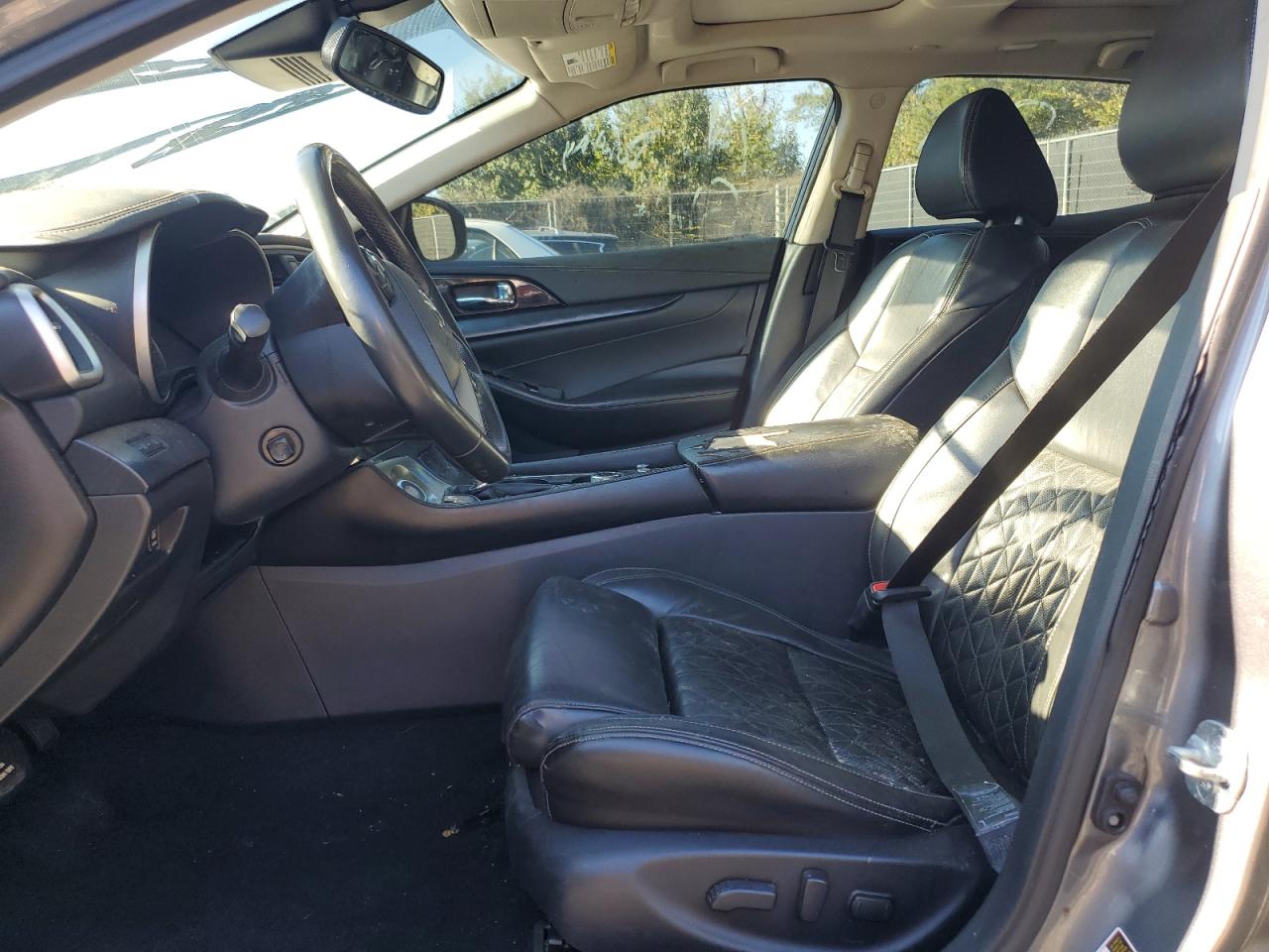 NISSAN MAXIMA PLATINUM