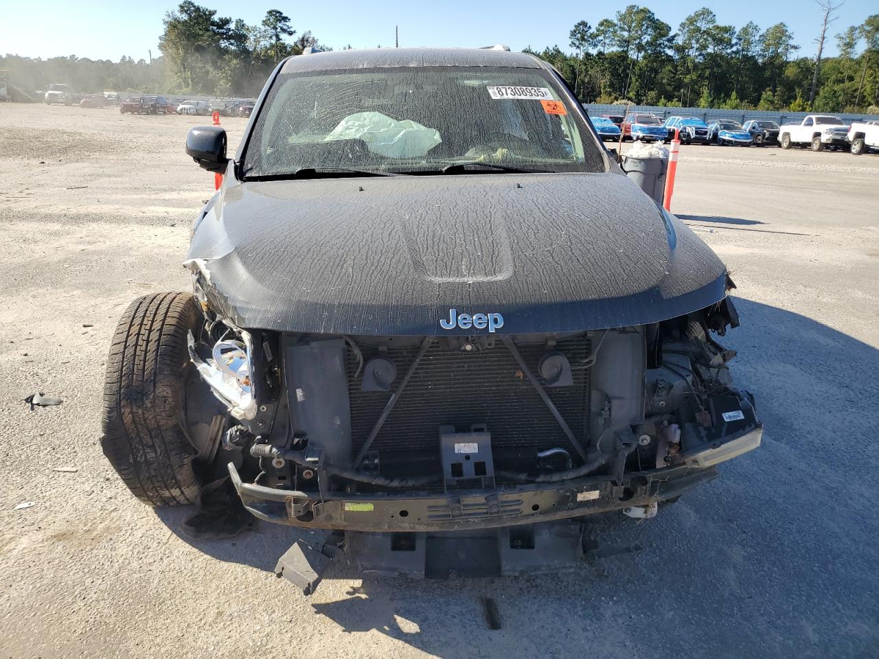 JEEP GRAND CHEROKEE LAREDO