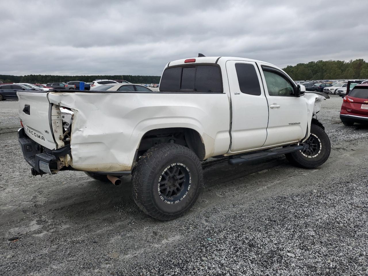 TOYOTA TACOMA ACCESS CAB