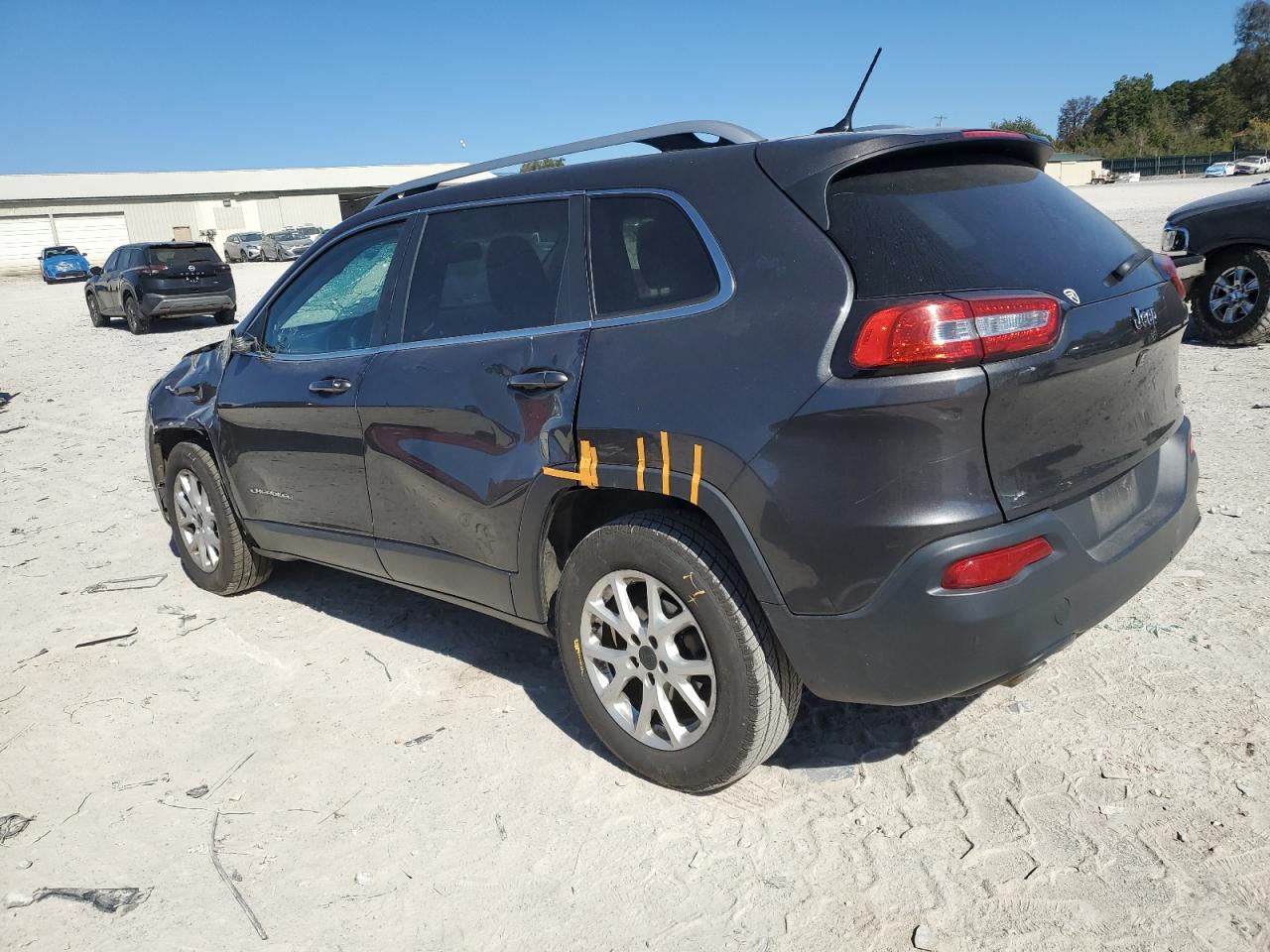 JEEP GRAND CHEROKEE LATITUDE