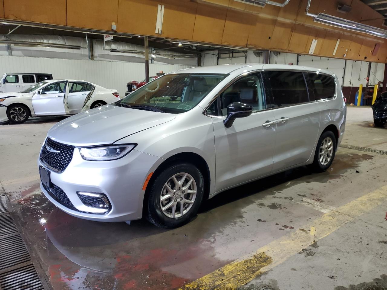 CHRYSLER PACIFICA TOURING L