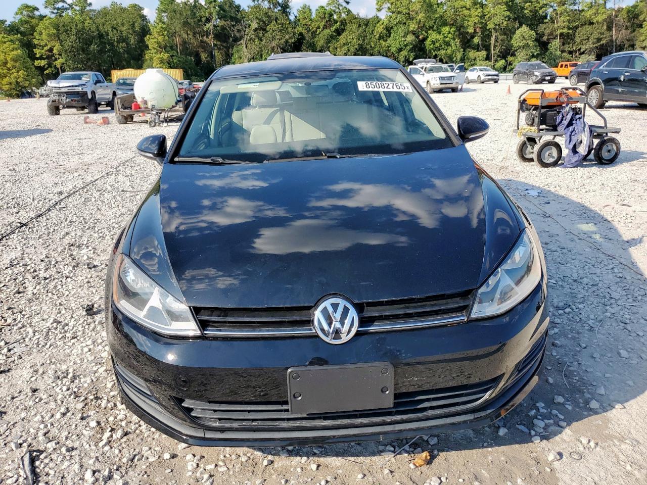 VOLKSWAGEN GOLF S/SE