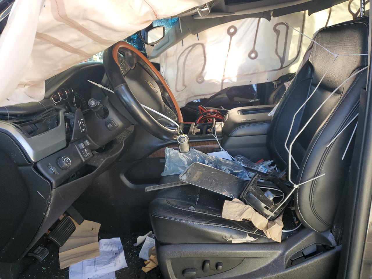 CHEVROLET TAHOE C1500 LTZ