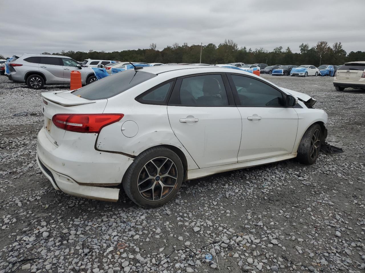 FORD FOCUS SE