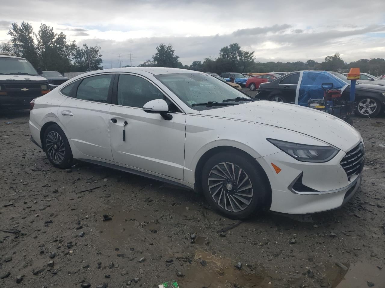 HYUNDAI SONATA HYBRID