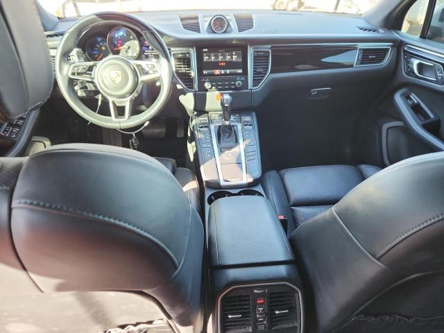 2017 PORSCHE MACAN WP1AA2A50HLB80693