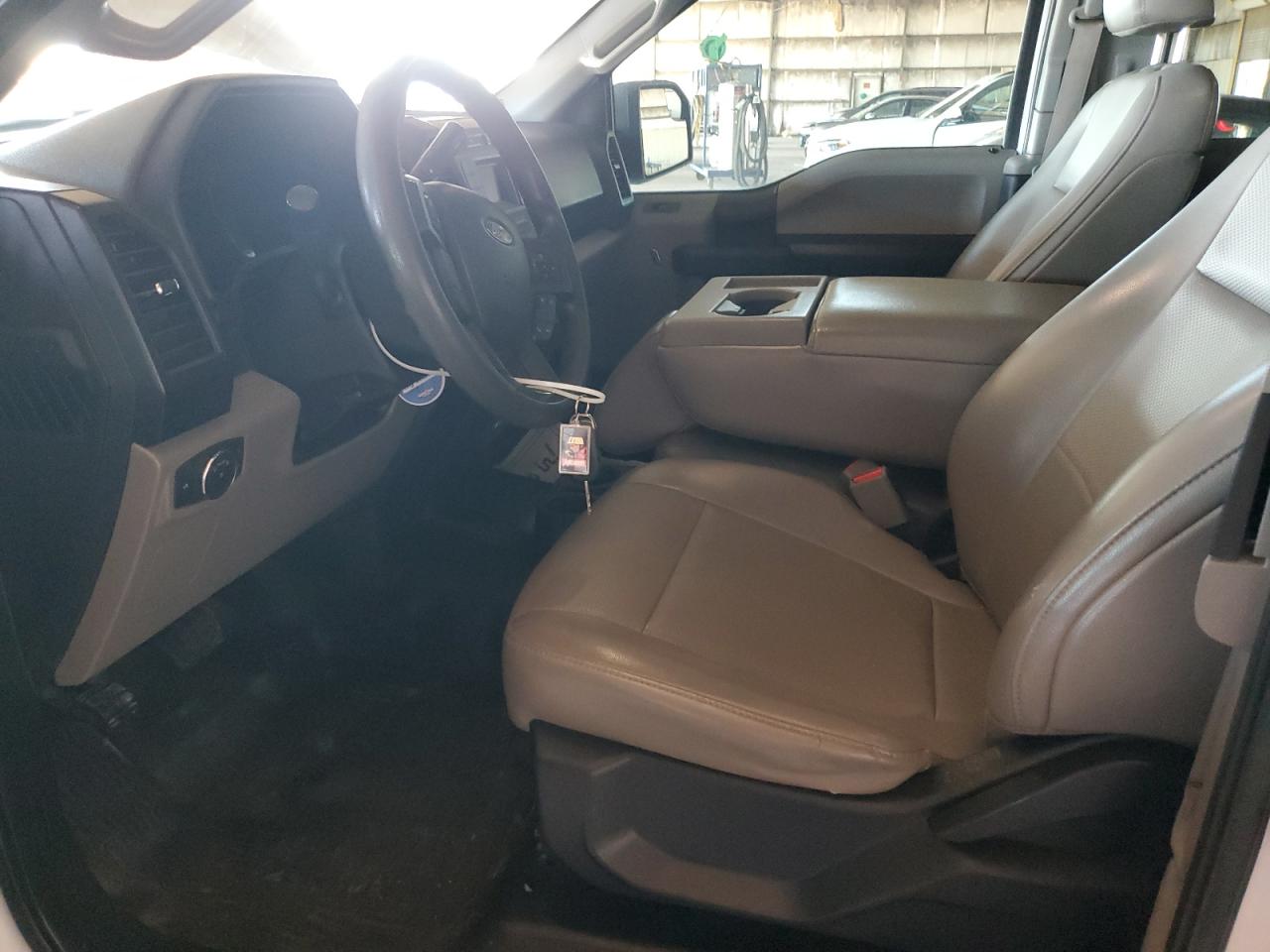 FORD F-150 SUPER CAB