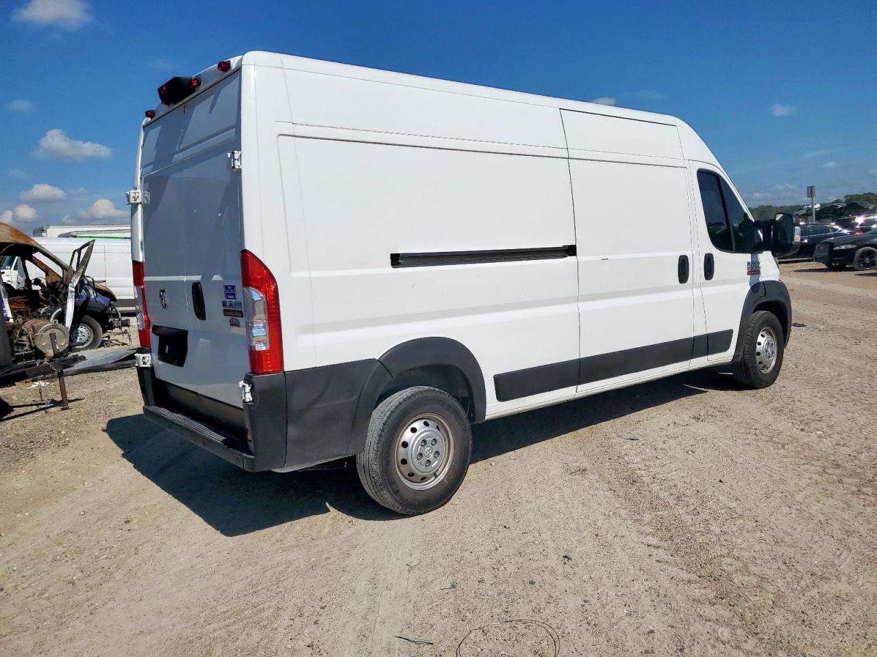 RAM PROMASTER 2500 HIGH