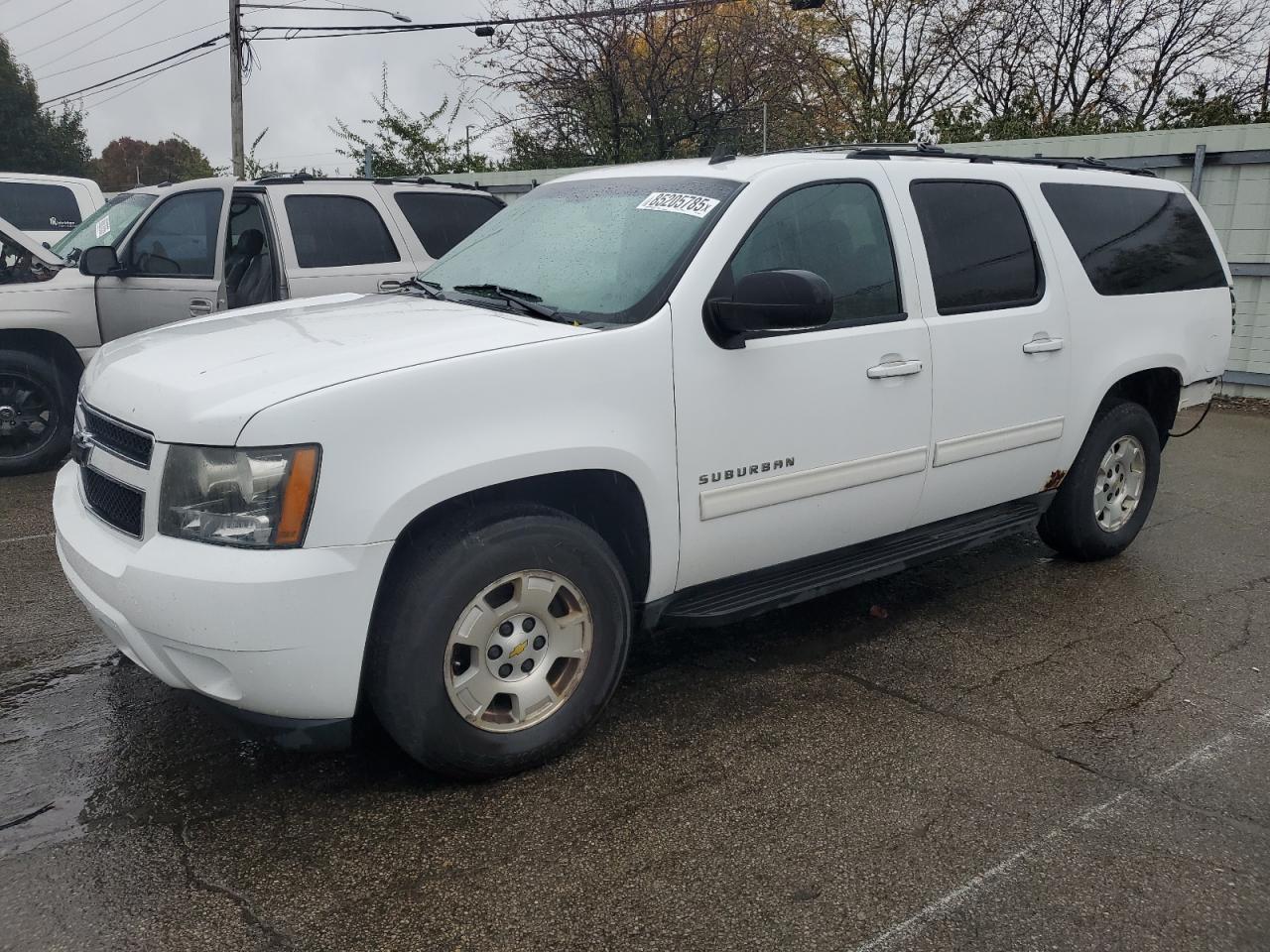 CHEVROLET SUBURBAN C1500 LS