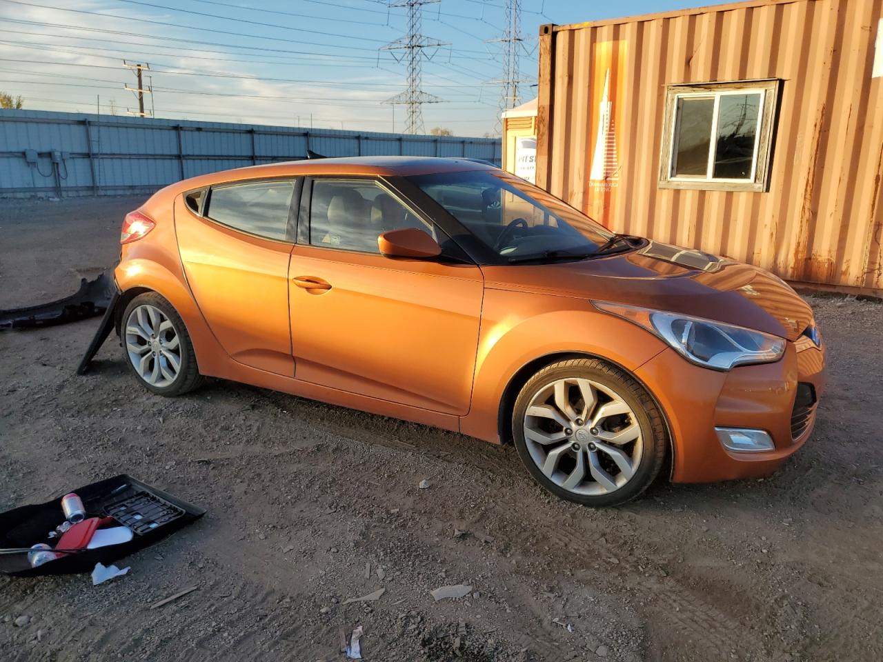 HYUNDAI VELOSTER