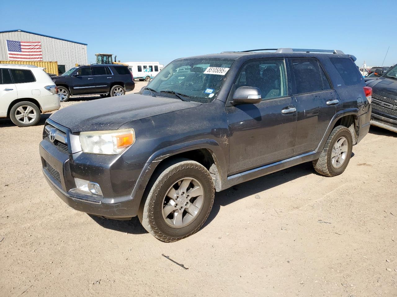 TOYOTA 4RUNNER SR5